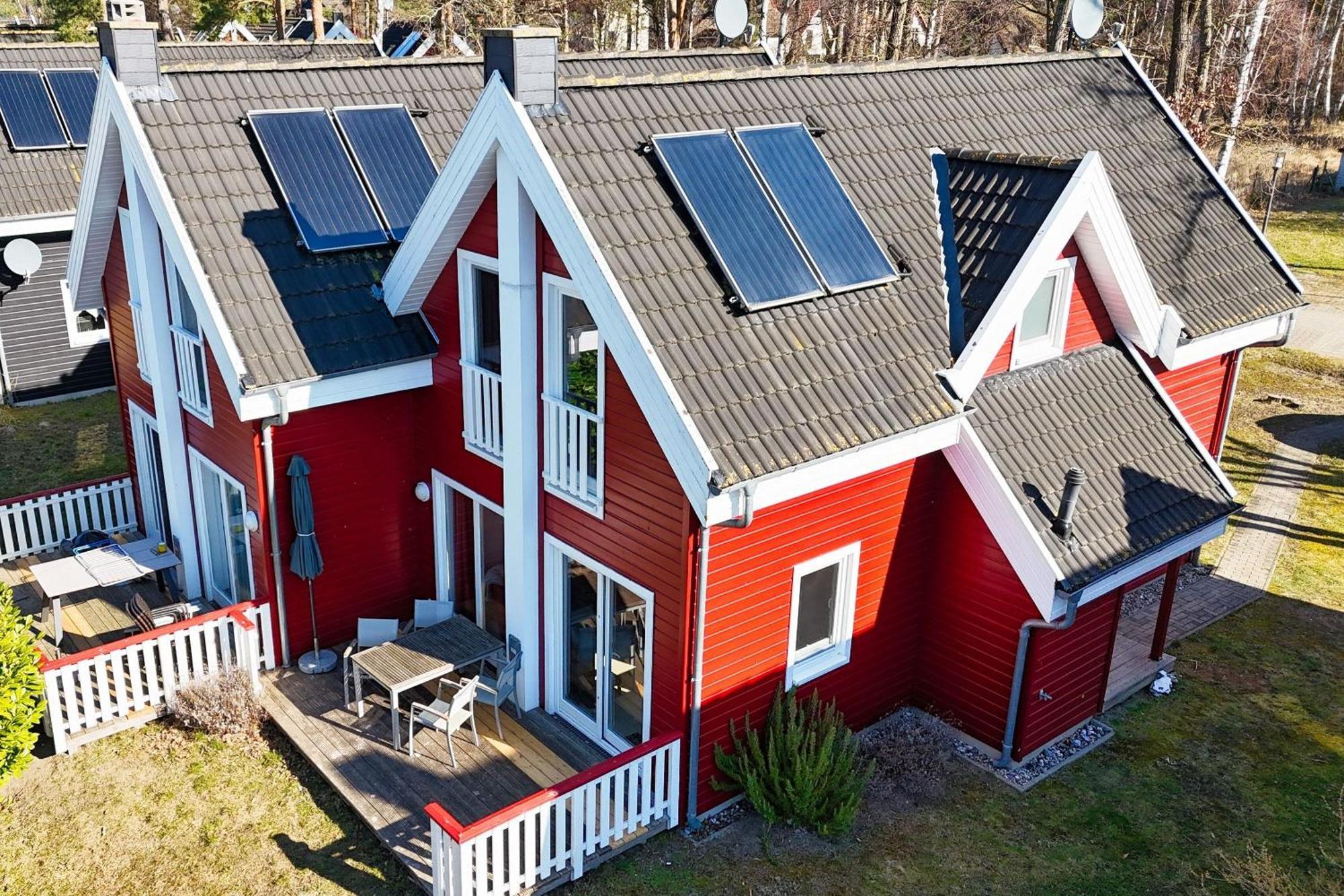 Ferienhaus Wellenlaeufer Haus - Sauna, Terrasse, Garten Glowe Eksteriør bilde