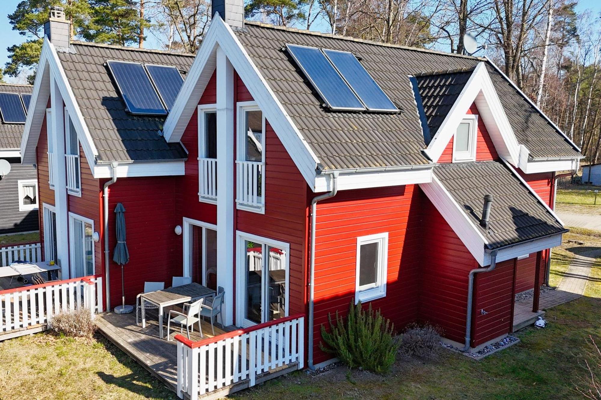 Ferienhaus Wellenlaeufer Haus - Sauna, Terrasse, Garten Glowe Eksteriør bilde